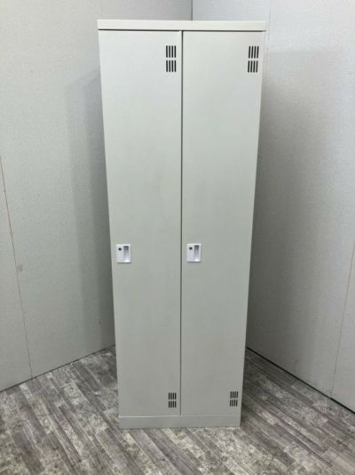 東京鋼器2人用ロッカー 商品画像1