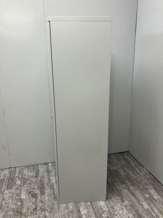 東京鋼器2人用ロッカー 商品画像3