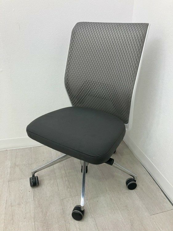 Vitra（ヴィトラ）IDメッシュチェア IDメッシュチェア 商品画像1
