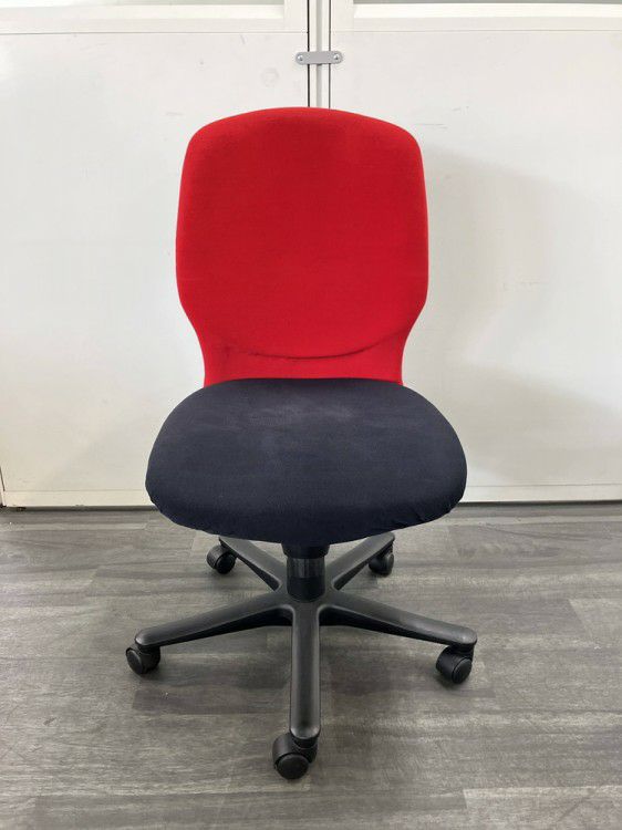 オカムラVC2シリーズ VC2チェア 商品画像2