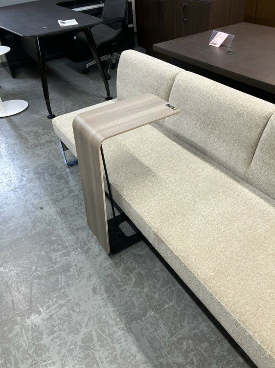 オカムラAlt Piazza(アルトピアッツァ)シリーズ サイドテーブル 商品画像12