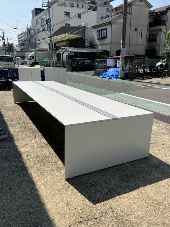 イトーキインターリンクRシリーズ 4800フリーアドレスデスク 商品画像1