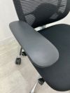 オカムラコンテッサ（Contessa）チェア 固定肘付コンテッサチェア 商品画像6