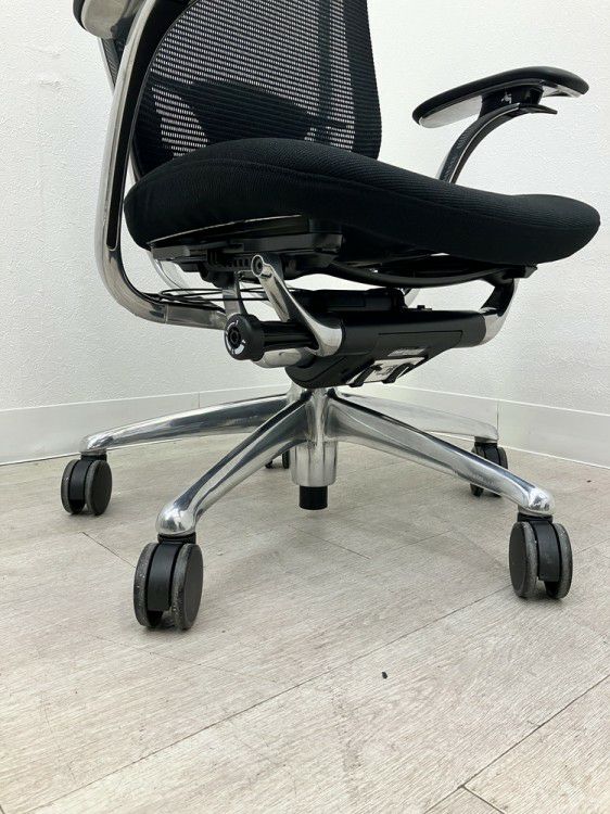 オカムラコンテッサ（Contessa）チェア 固定肘付コンテッサチェア 商品画像9