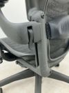HermanMiller（ハーマンミラー）アーロンチェア 可動肘付アーロンチェア 商品画像7
