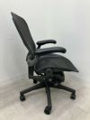HermanMiller（ハーマンミラー）アーロンチェア 可動肘付アーロンチェア 商品画像3
