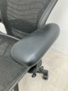 HermanMiller（ハーマンミラー）アーロンチェア 可動肘付アーロンチェア 商品画像9