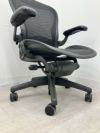 HermanMiller（ハーマンミラー）アーロンチェア 可動肘付アーロンチェア 商品画像11