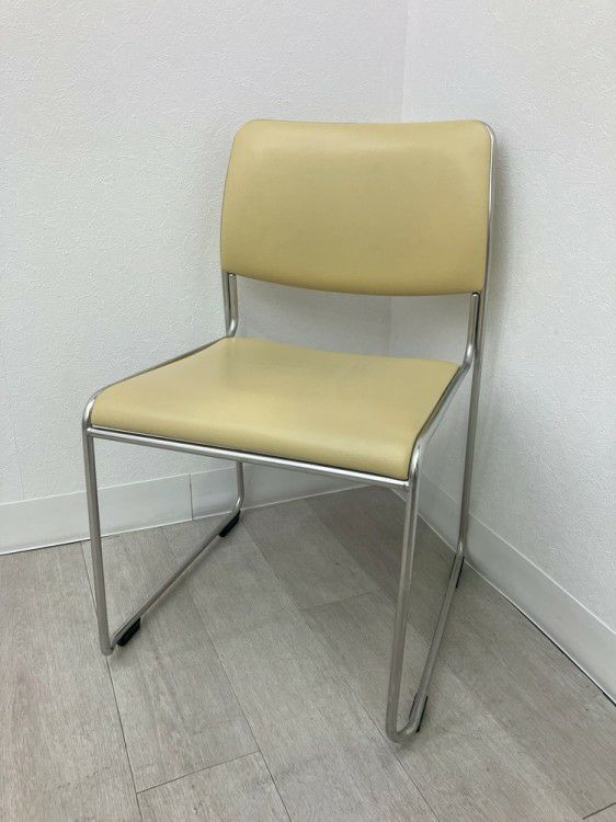 アイチスタッキングチェア 商品画像1