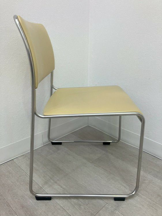 アイチスタッキングチェア 商品画像3