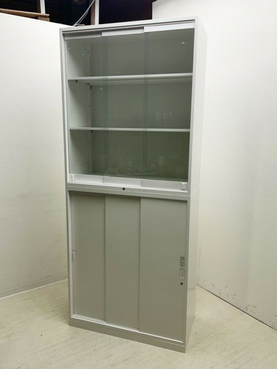 オカムラレクトラインシリーズ ガラススライド上下書庫 商品画像1