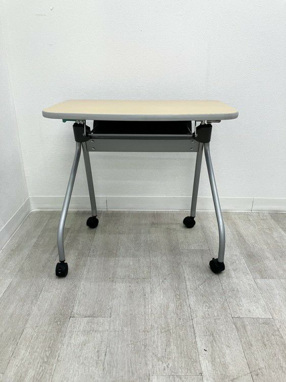 コクヨアジリタシリーズ 平行スタックテーブル 商品画像2