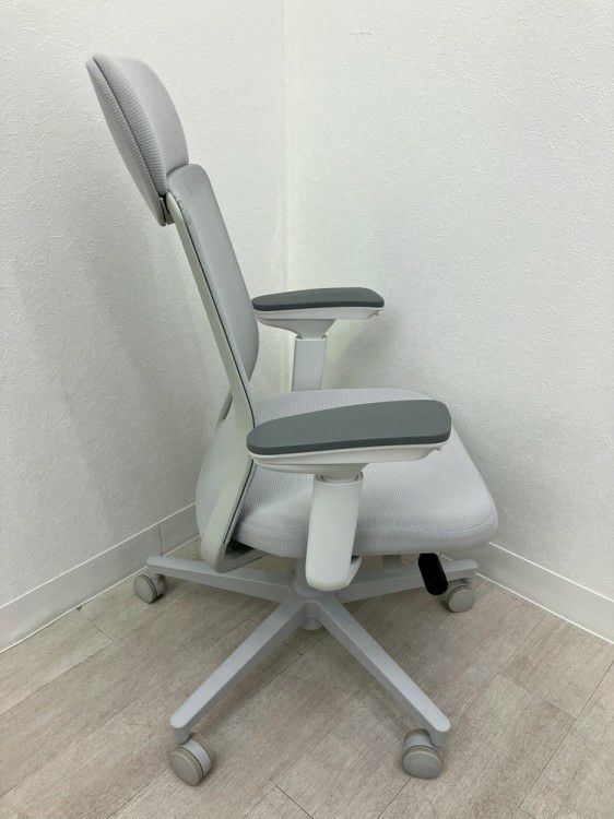 コクヨMonet(モネット)シリーズ 可動肘付モネットチェア 商品画像3