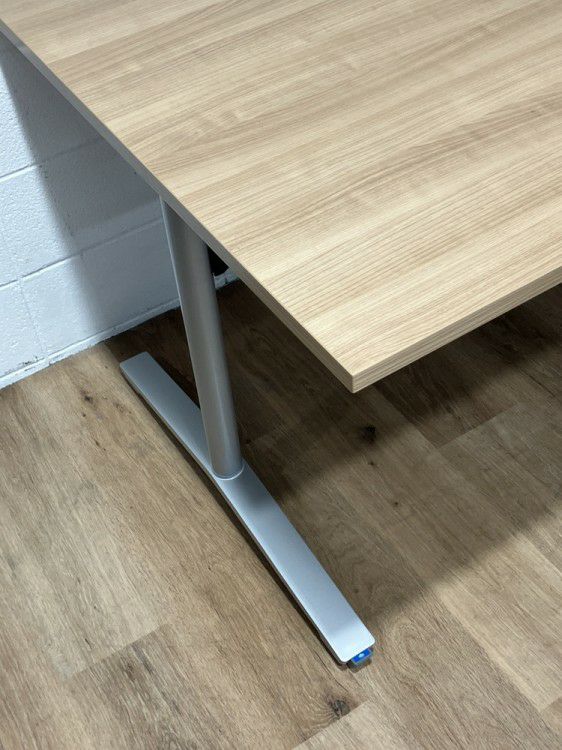 コクヨビエナ（VIENA）シリーズ ミーティングテーブル 商品画像4