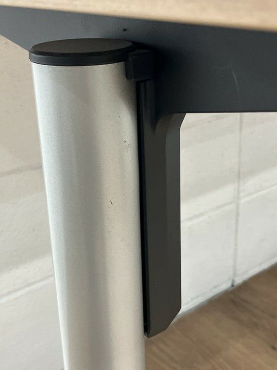 コクヨビエナ（VIENA）シリーズ ミーティングテーブル 商品画像9