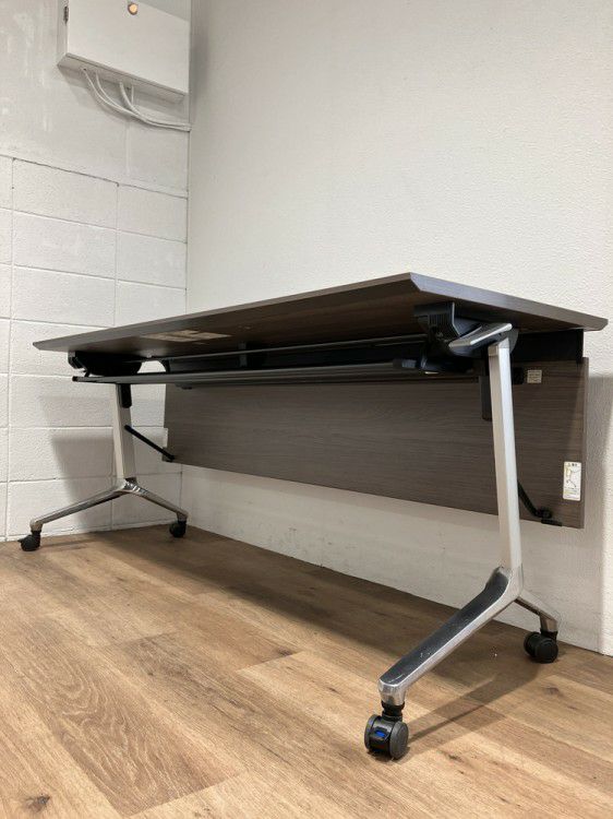 コクヨコンフェスト（CONFEST）シリーズ  平行スタックテーブル 商品画像5