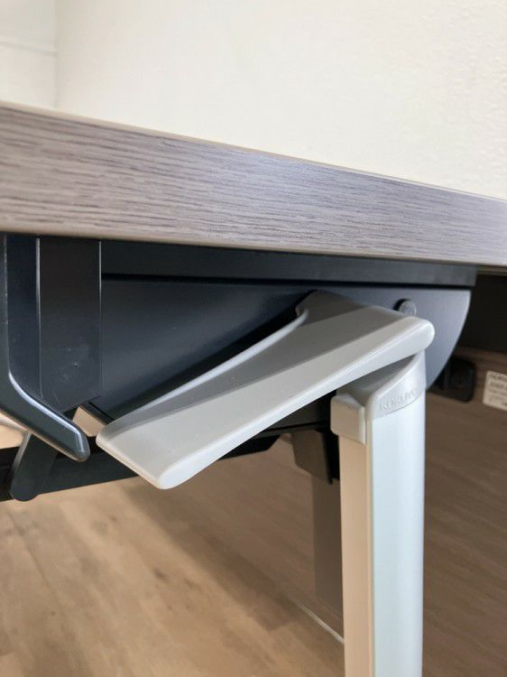 コクヨコンフェスト（CONFEST）シリーズ  平行スタックテーブル 商品画像7