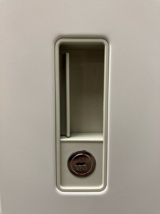 オカムラ42シリーズ 両開き書庫 商品画像2