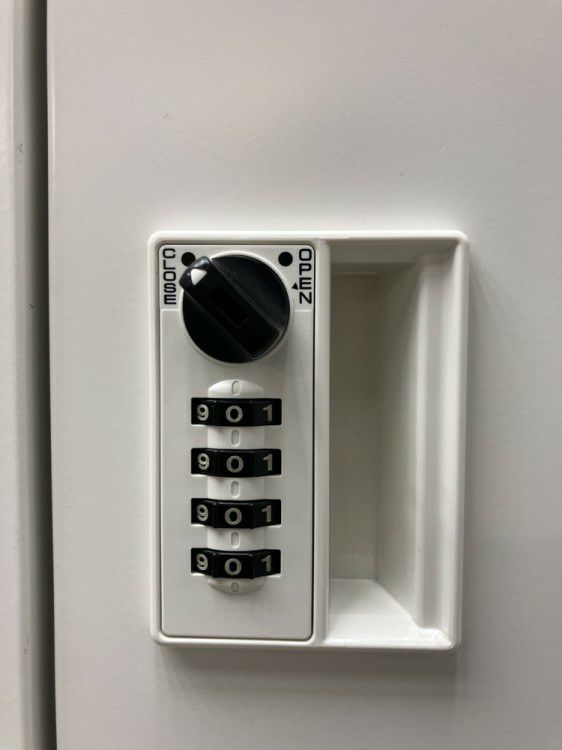 イトーキ6人用パーソナルロッカー 商品画像2