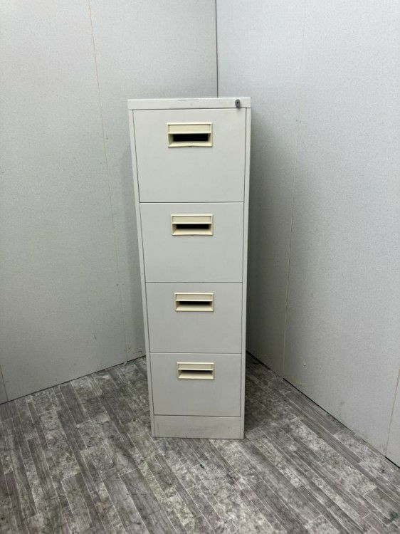 4段キャビネット 商品画像1