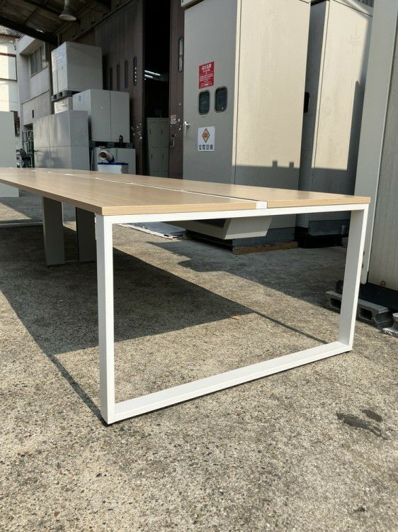 イトーキインサラータシリーズ 4800フリーアドレスデスク 商品画像4