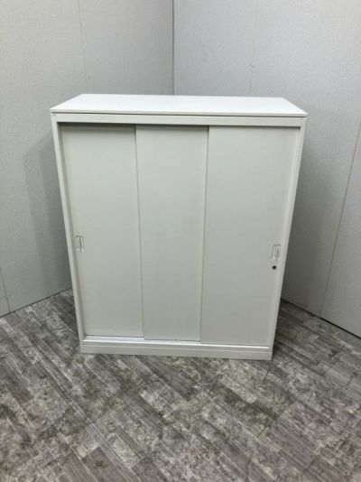 オカムラレクトラインシリーズ 天板付3扉スライド書庫 商品画像1