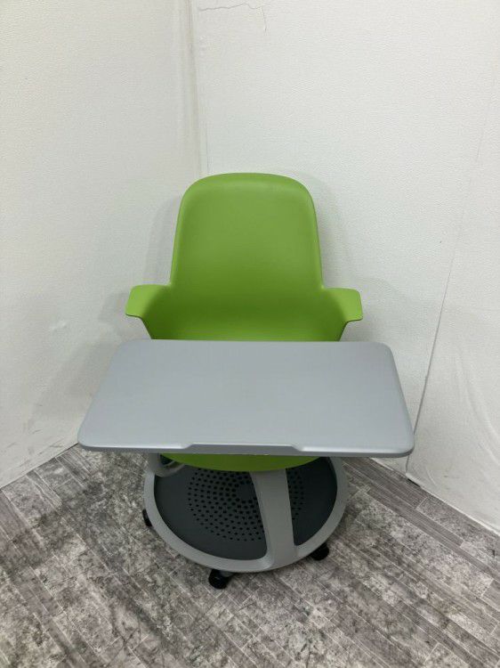 スチールケースノード（Node）チェア メモ台付きノードチェア 商品画像3