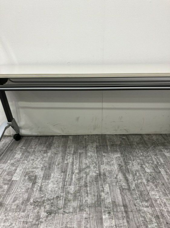 コクヨ1800サイドスタックテーブル 商品画像4