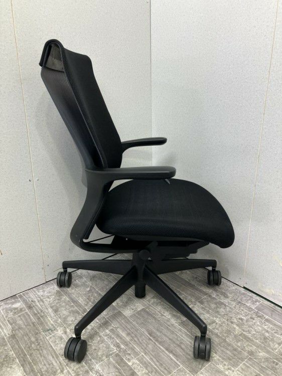 コクヨM4チェア 固定肘付M4チェア 商品画像4