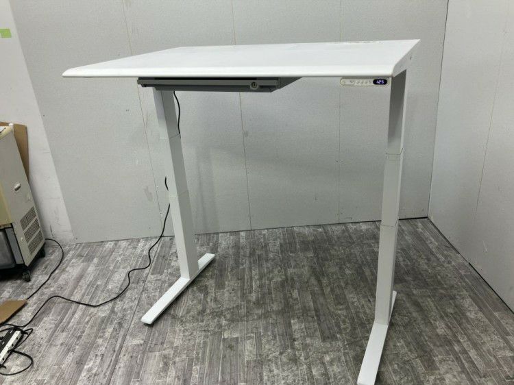 オカムラSwift(スイフト)シリーズ 電動昇降式1150平デスク 商品画像5