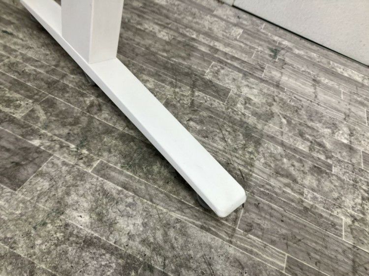 オカムラSwift(スイフト)シリーズ 電動昇降式1150平デスク 商品画像10