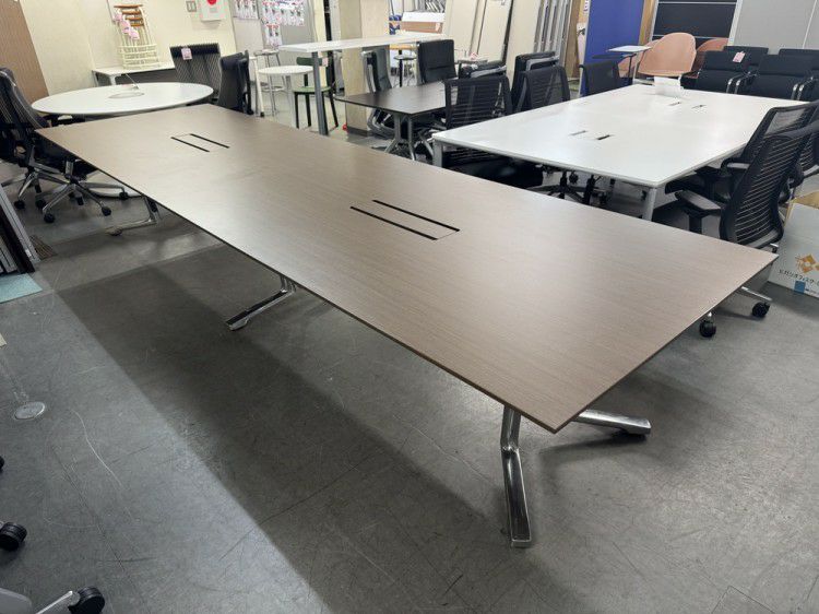 イトーキDF Table (DFテーブル)シリーズ 4000ミーティングテーブル 商品画像1