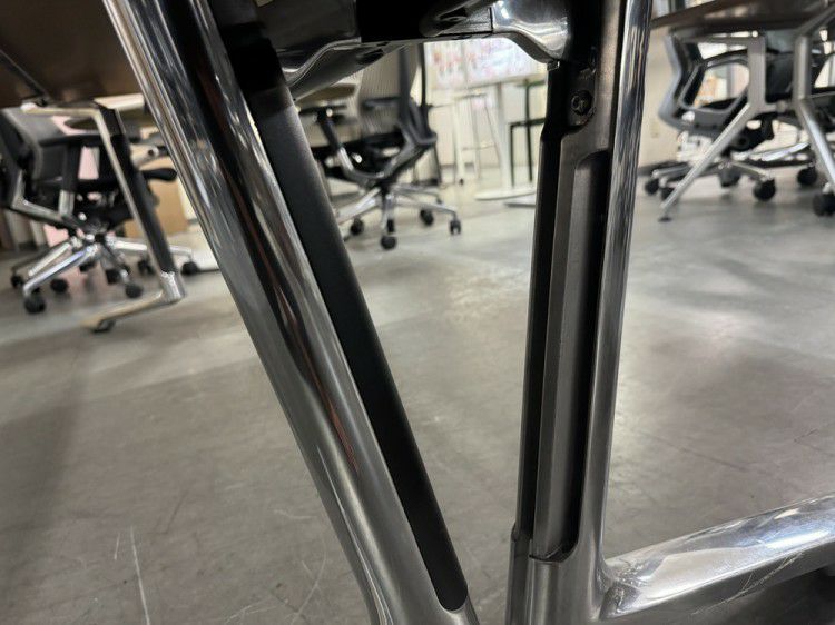 イトーキDF Table (DFテーブル)シリーズ 4000ミーティングテーブル 商品画像13