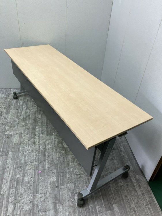 ウチダ（内田洋行）1800サイドスタックテーブル 商品画像2