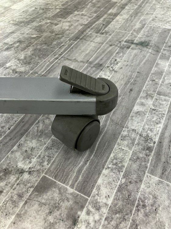 ウチダ（内田洋行）1800サイドスタックテーブル 商品画像9