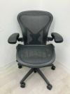 HermanMiller（ハーマンミラー）アーロンチェア 可動肘付アーロンチェア 商品画像2