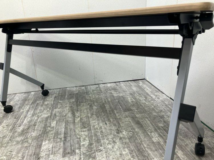 イトーキHXシリーズ 1500サイドスタックテーブル 商品画像3