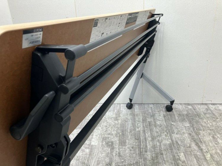 イトーキHXシリーズ 1500サイドスタックテーブル 商品画像5