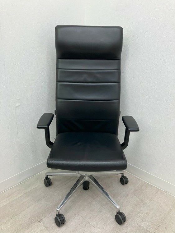 CROSSLINE(クロスライン)シリーズ 可動肘付クロスラインチェア 商品画像2