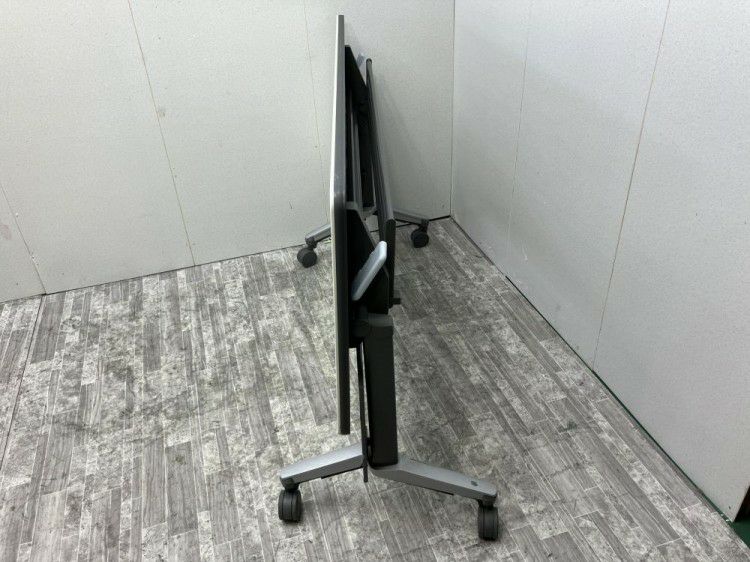 コクヨ1500サイドスタックテーブル 商品画像4