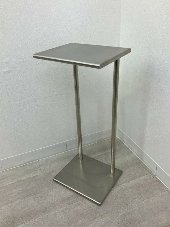 オカムラ電話台 商品画像1