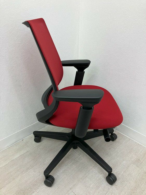 コクヨMitra2（ミトラ2）チェア 可動肘付ミトラ2チェア 商品画像3