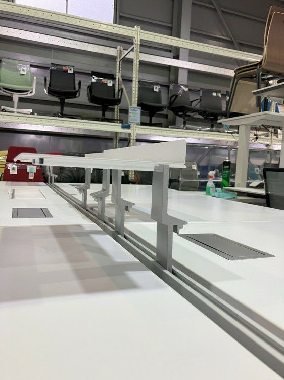 スチールケース2800フリーアドレスデスク 商品画像13