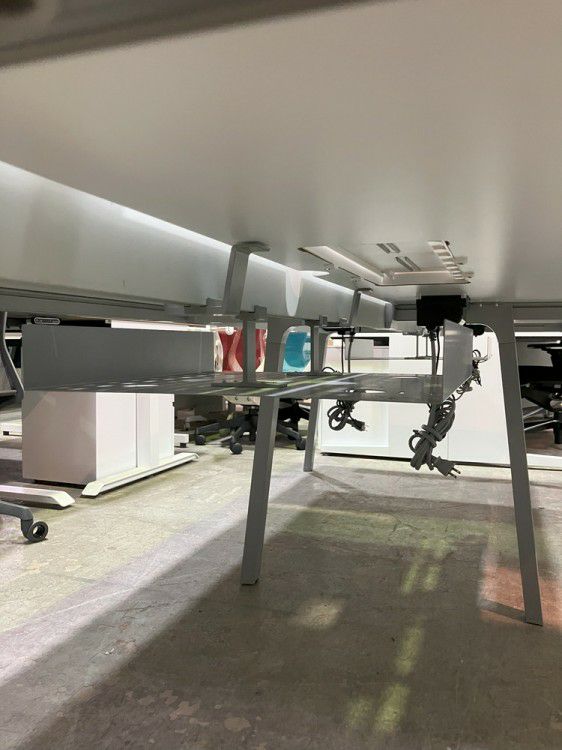 スチールケース2800フリーアドレスデスク 商品画像20