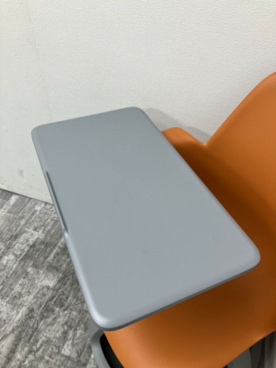 スチールケースノード（Node）チェア メモ台付きノードチェア 商品画像3