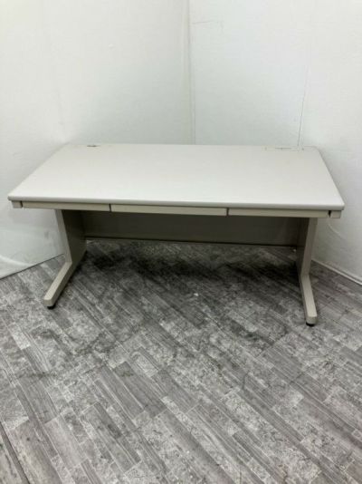 コクヨBS+シリーズ 1400平デスク 商品画像1