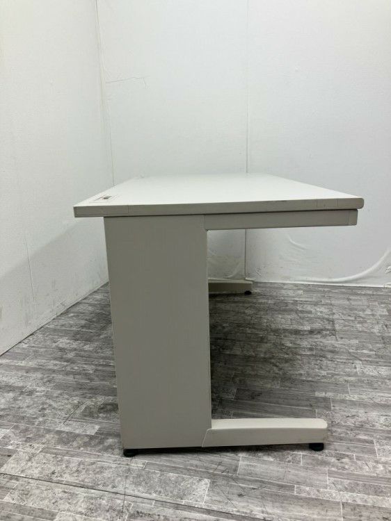 コクヨBS+シリーズ 1400平デスク 商品画像4