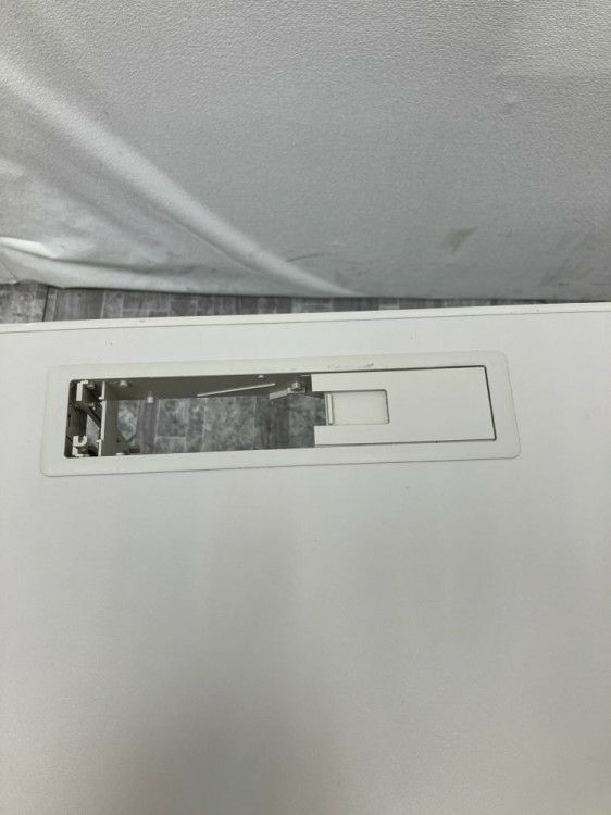 コクヨBS+シリーズ 1400平デスク 商品画像7