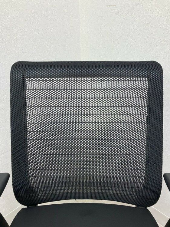 スチールケースシンク（Think）チェア 固定肘付シンクチェア 商品画像7