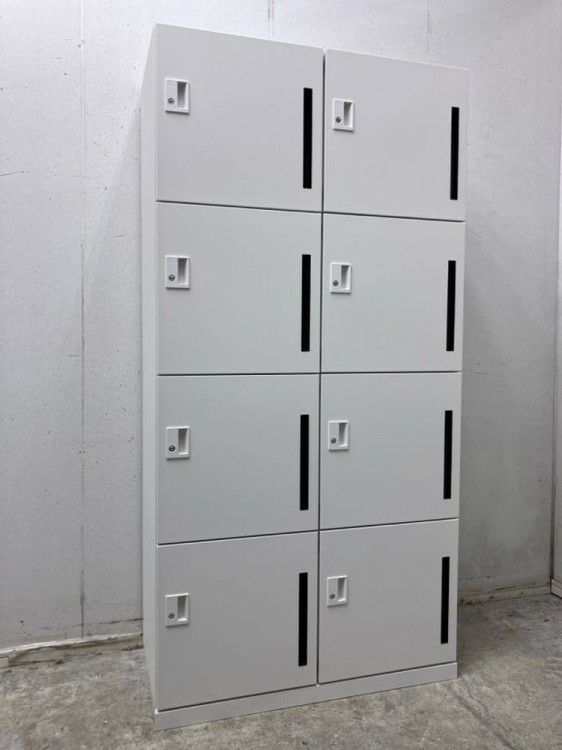 ウチダ（内田洋行）8人用パーソナルロッカー 商品画像1
